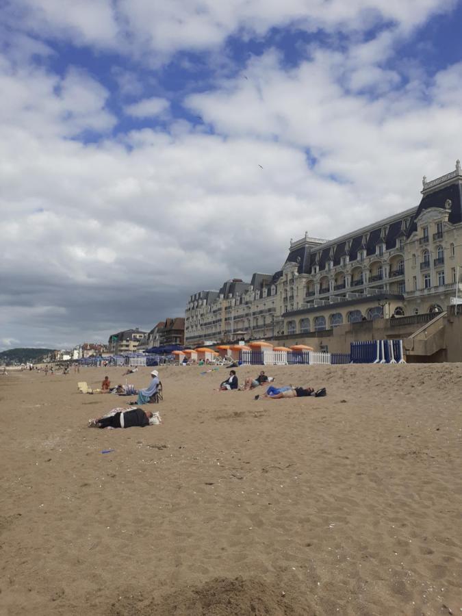 Apartament L'Annexe Cabourg Zewnętrze zdjęcie