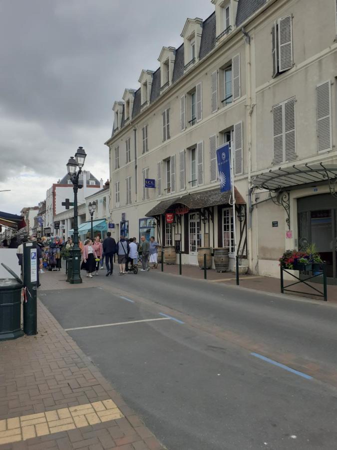 Apartament L'Annexe Cabourg Zewnętrze zdjęcie